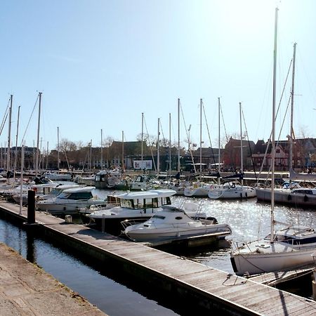 Appartement Sur Le Port De ヴァンヌ エクステリア 写真
