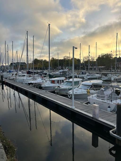 Appartement Sur Le Port De ヴァンヌ エクステリア 写真