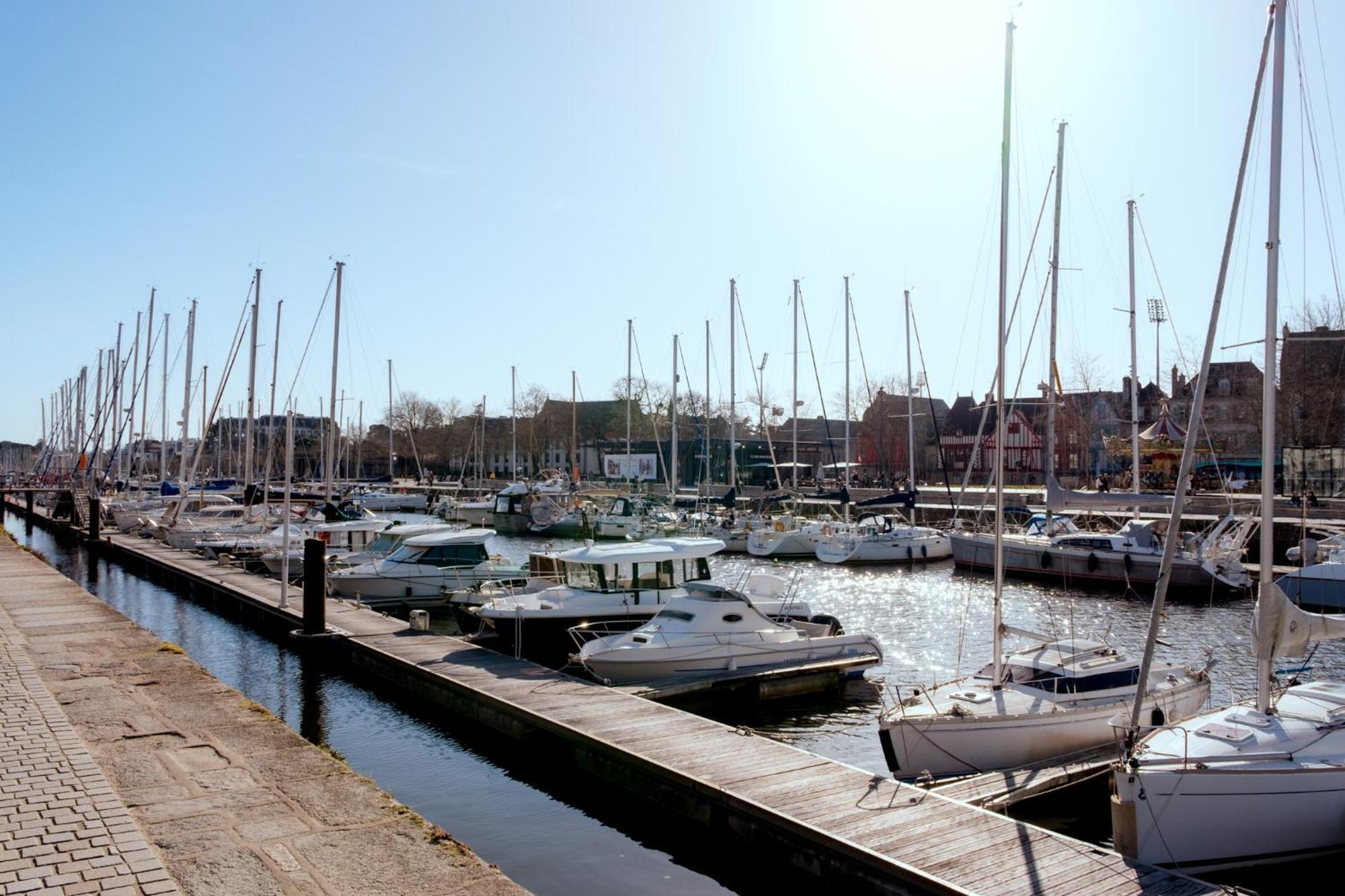 Appartement Sur Le Port De ヴァンヌ エクステリア 写真